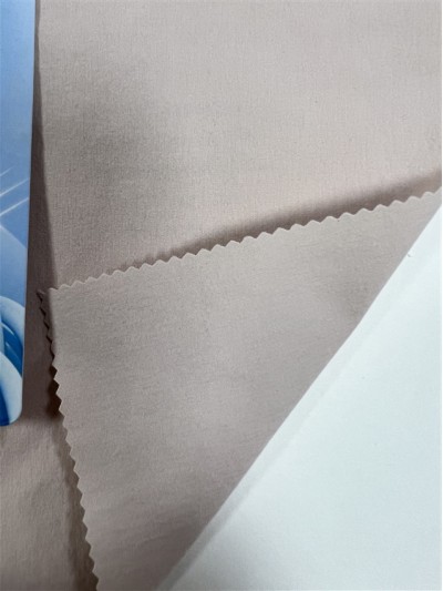 GZ-JHF J6666 Paper-feel sunscreen Specification: 145cm Weight: 145g Ingredients: 88% Nylon 12% Spandex UPF50+ UV protection front view